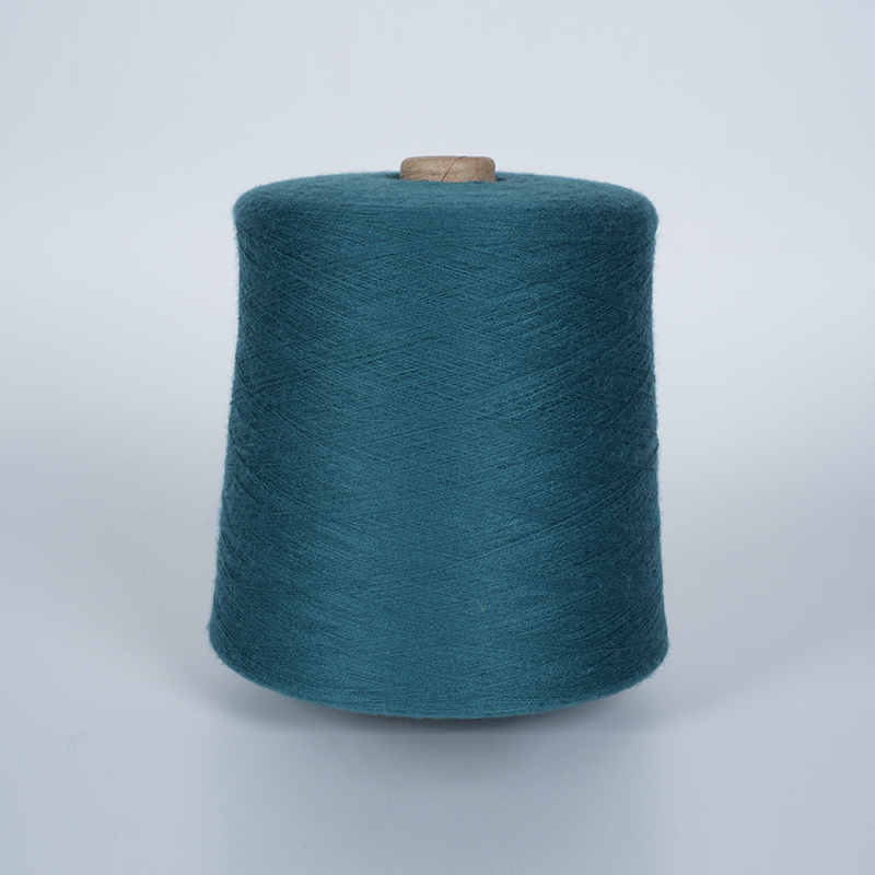 70Nm/2 70% Wool 30% Cashmere Protein Fiber Yarn